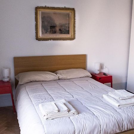 Art12 B&B Наполи Екстериор снимка